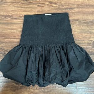 H&M smocked waist bubble skirt